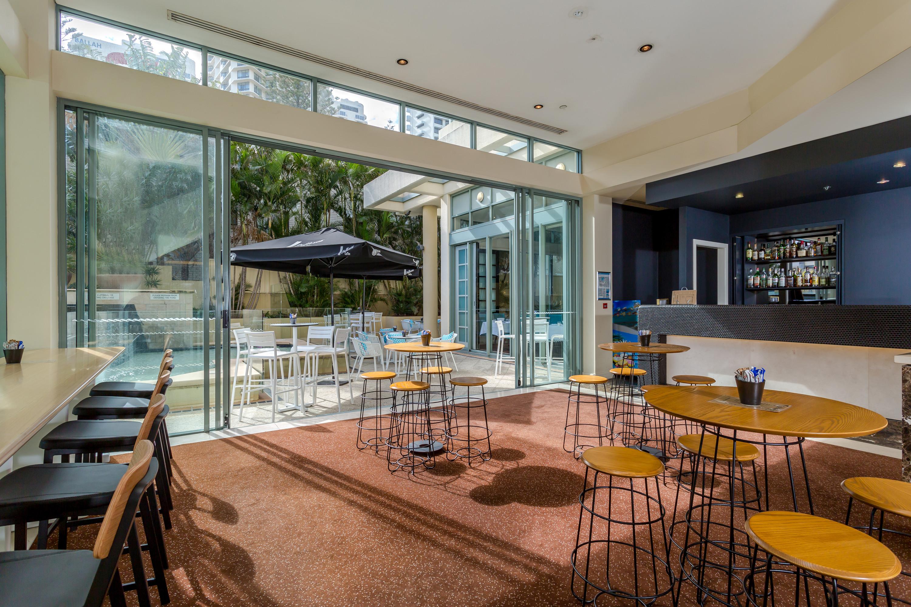 Mantra Legends Hotel Gold Coast Esterno foto